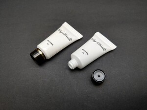 Small Screw Cap for 5ml anti-wrinkle cream